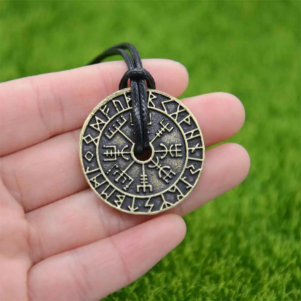 Nostalgia Viking Runes Vegvisir Compass Pendant Necklace Unisex-2