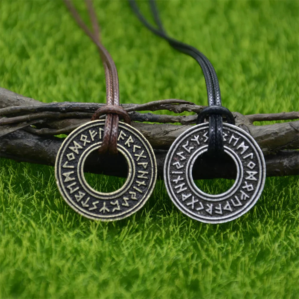 Nostalgia Viking Runes Vegvisir Compass Pendant Necklace Unisex-1